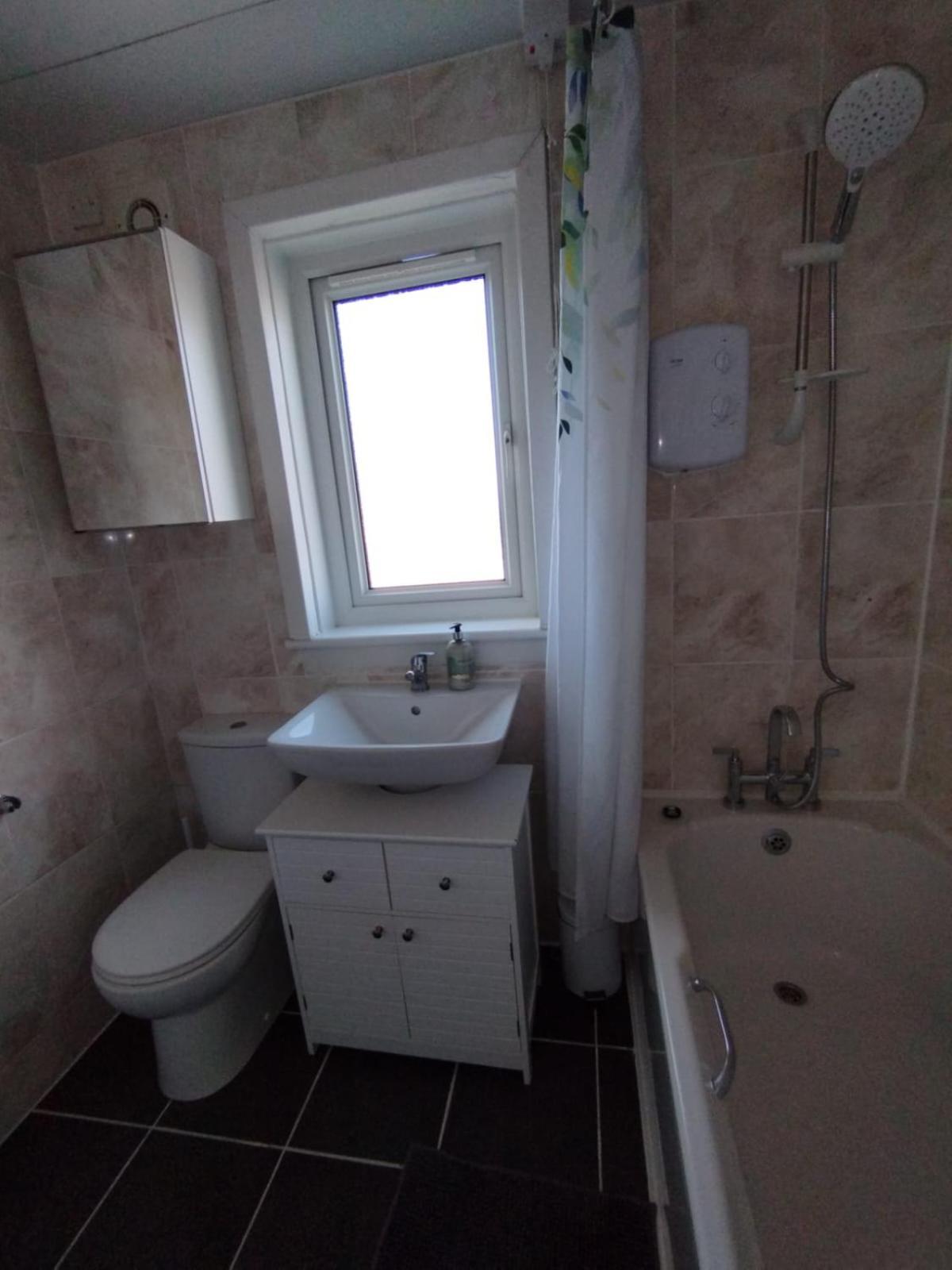 Edinburgh Villa 3 Bed Rooms House In Edinburgh - Private Parking Edimburgo Exterior foto
