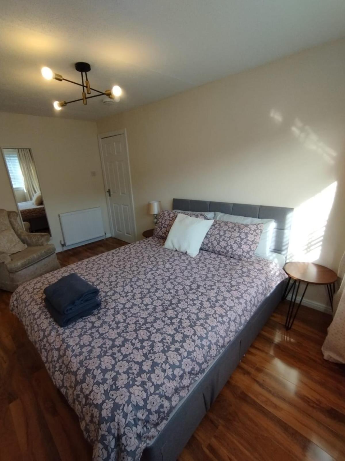 Edinburgh Villa 3 Bed Rooms House In Edinburgh - Private Parking Edimburgo Exterior foto