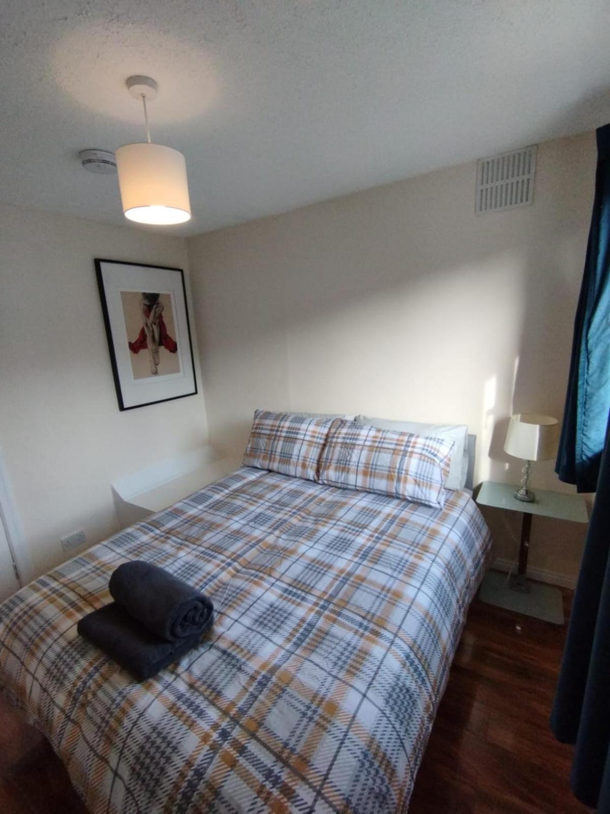 Edinburgh Villa 3 Bed Rooms House In Edinburgh - Private Parking Edimburgo Exterior foto